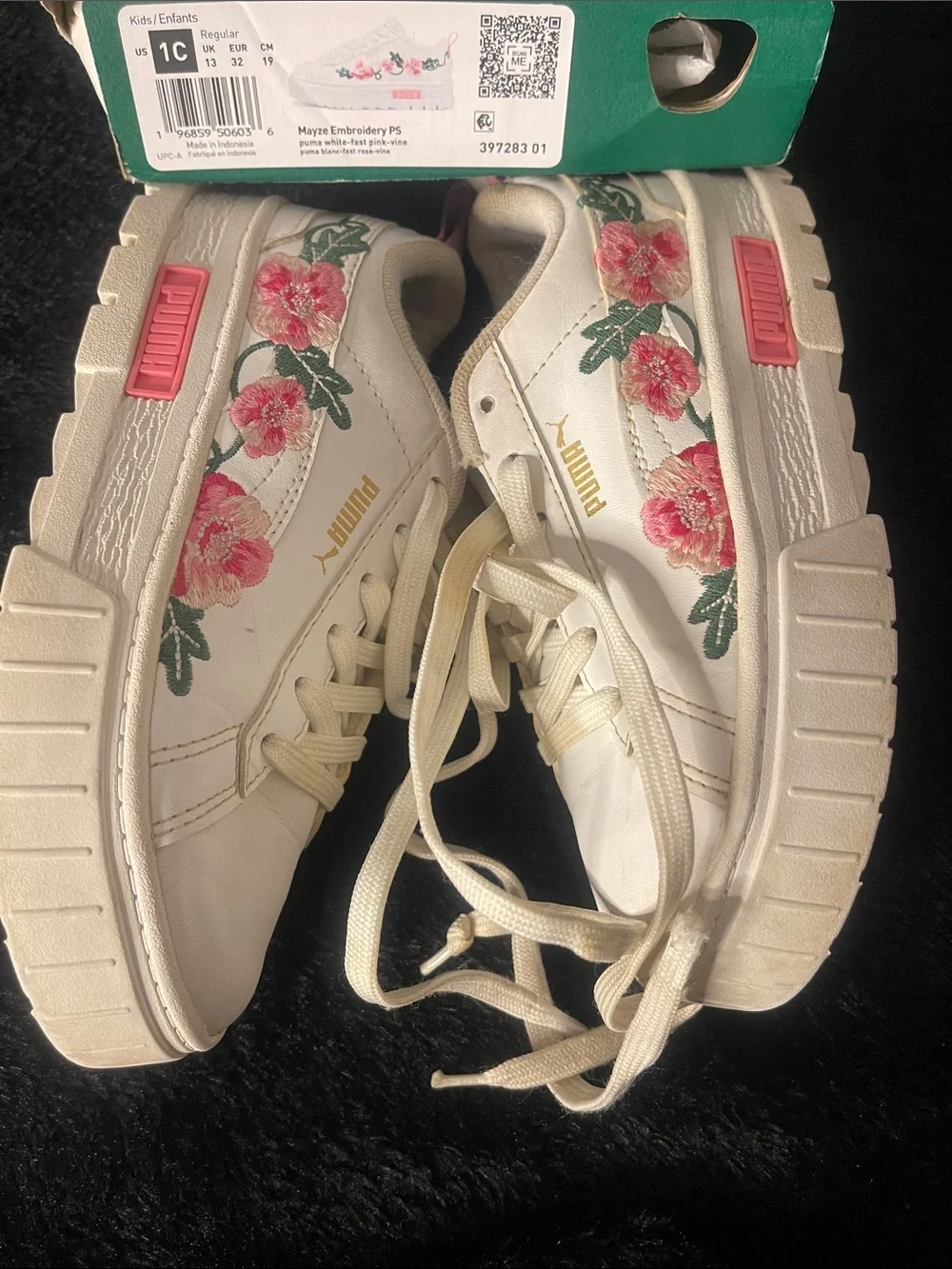 Puma Kids Mayze Embroidery PS White Sneakers with Pink and Green Floral Accents